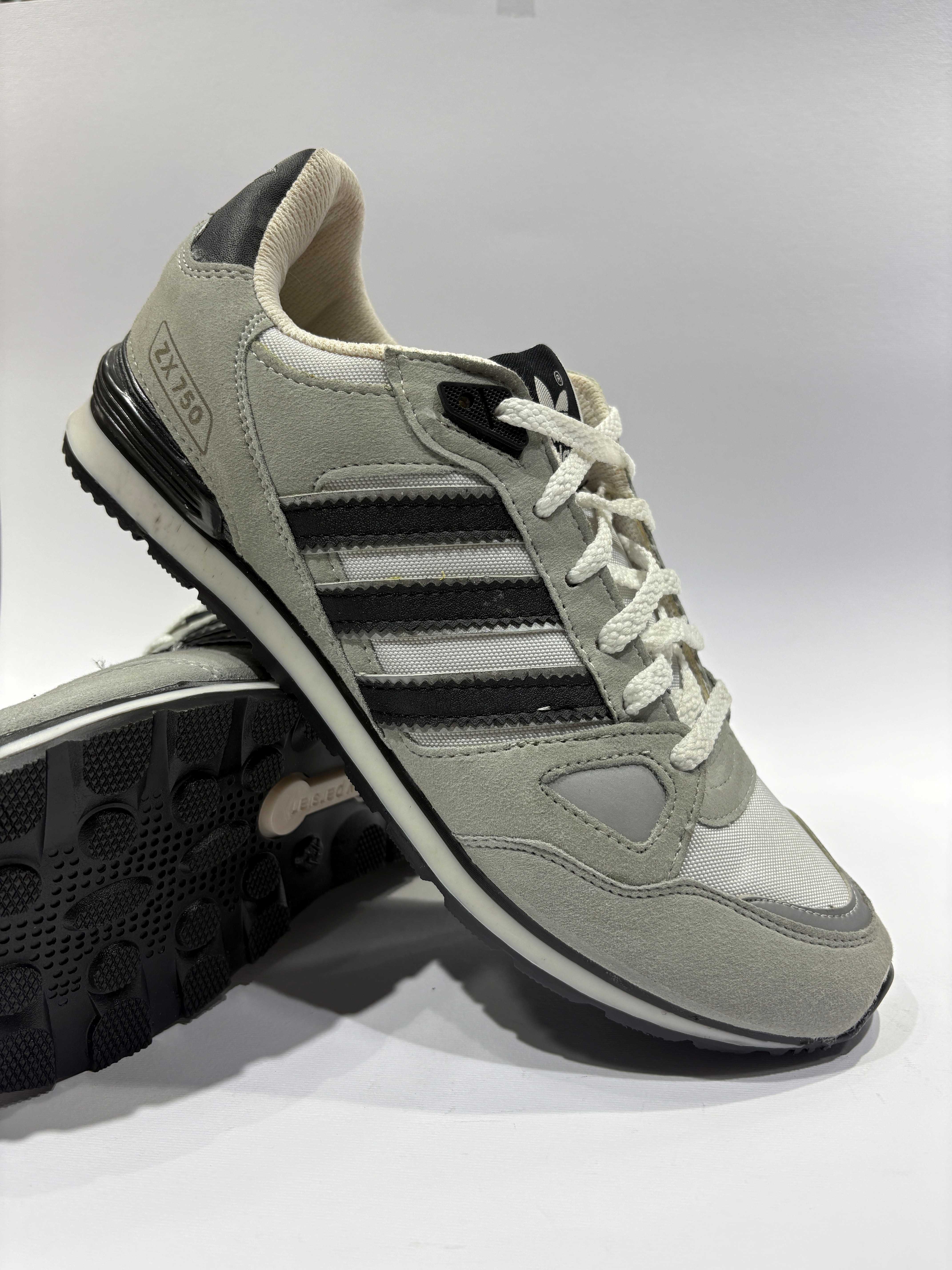 آدیداس مدل - zx 750 - طوسی مشکی- کد 014